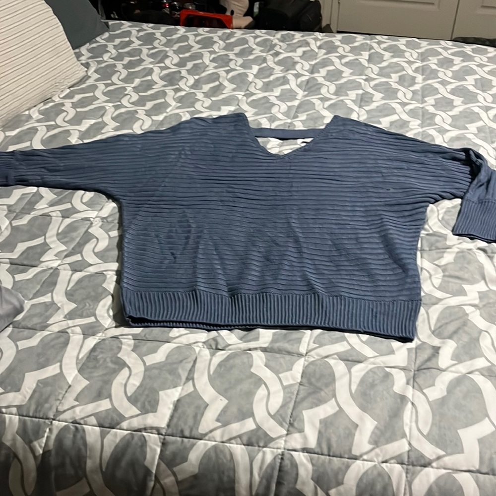 Brand new with tags 3/4 sleeve blouse  blue from New York and company size M